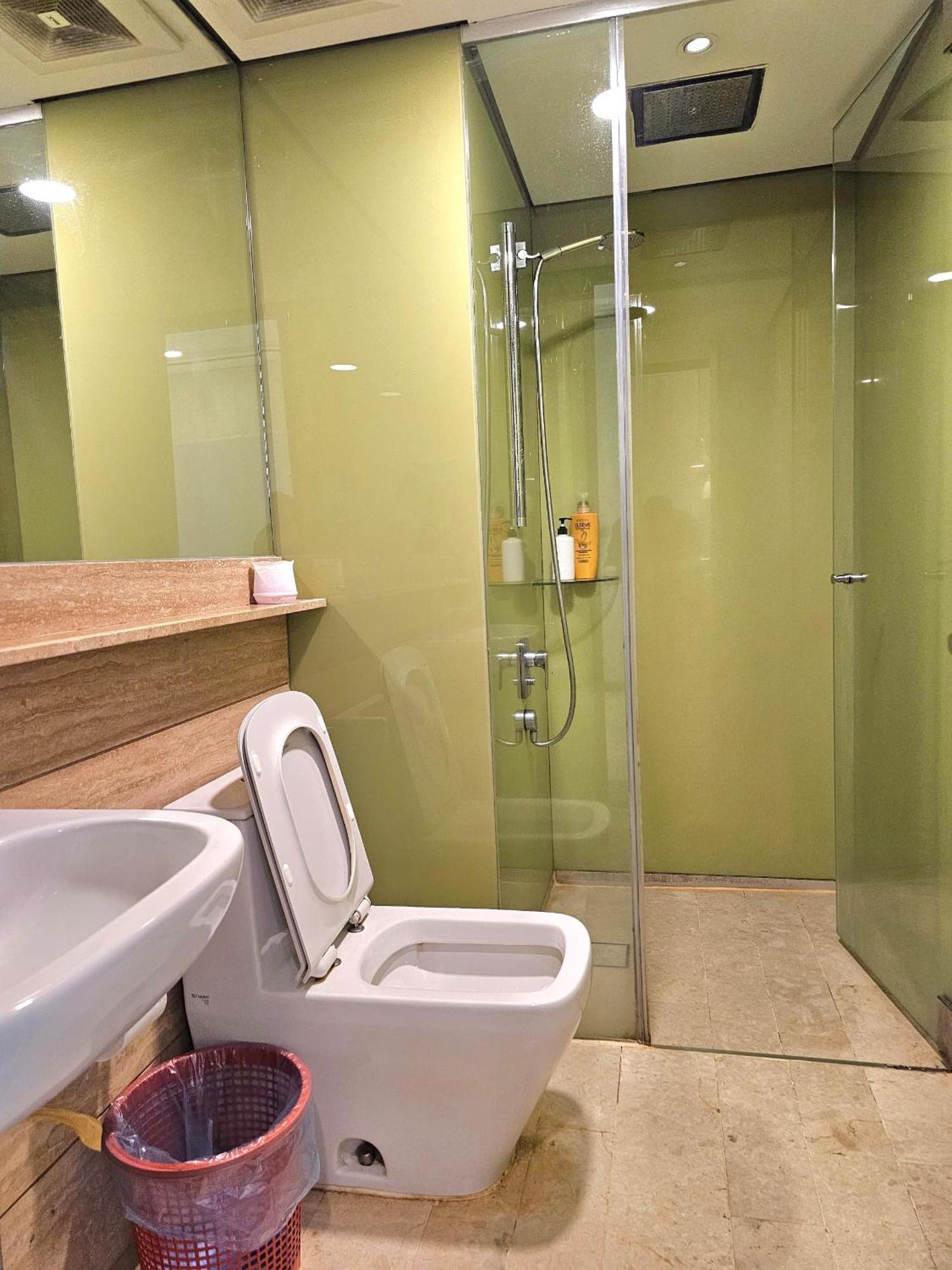 De Apartment Sky At Klcc كوالالمبور المظهر الخارجي الصورة
